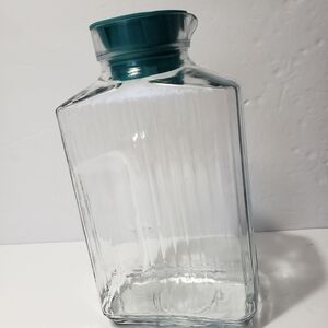 Vintage 1980's ANCHOR HOCKING Refrigerator Glass Pitcher Ribbed W/Rubber Lid
